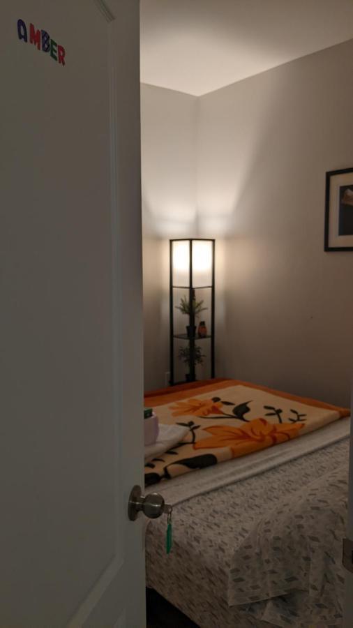 The Warm Welcome Suite Thorold Ngoại thất bức ảnh